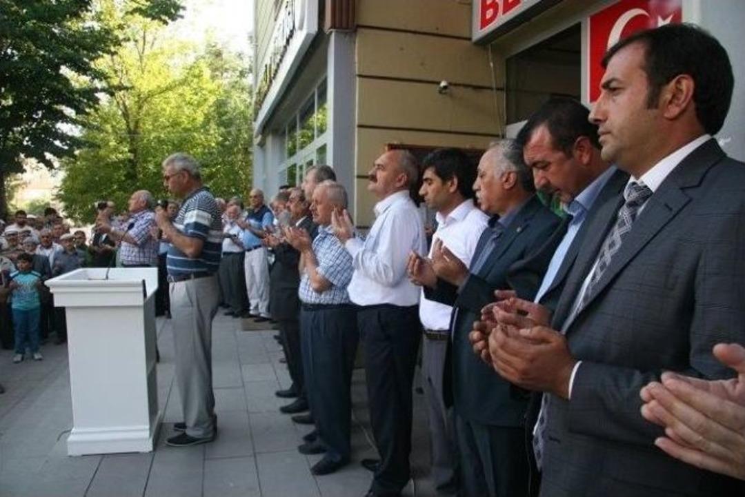 Sungurlu&rsquo;da İsrail&rsquo;e Lanet Yağdı