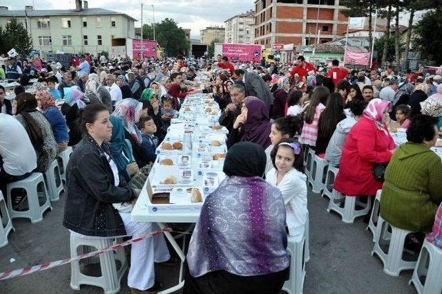 Bakan Yılmaz: “israil Filistin’de Soykırım Gerçekleştiriyor” 3