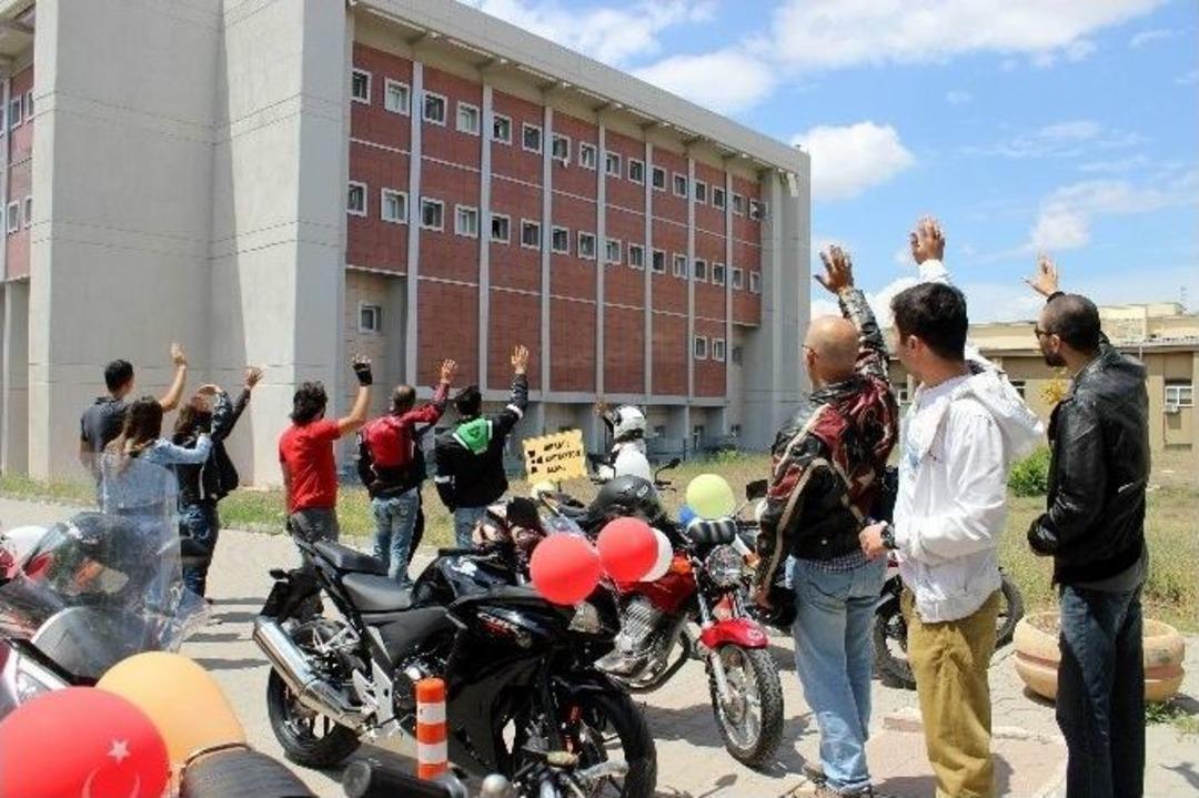 (&ouml;zel Haber) Motosiklet Tutkunlarından Anlamlı Moral