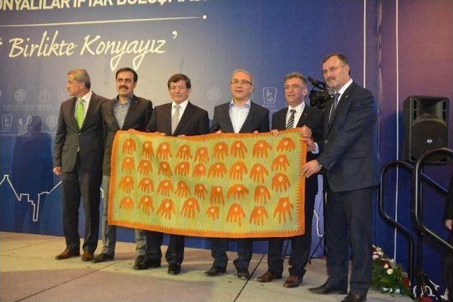 9. Geleneksel Konyalılar İftar Buluşması Ger&ccedil;ekleştirildi 2