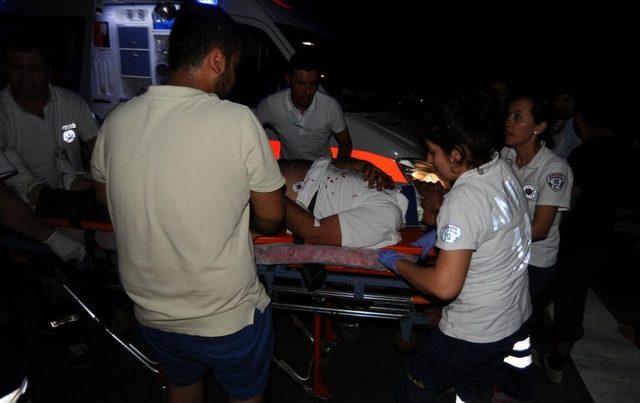 Antalya da Trafik Kazası: 3 Yaralı 1