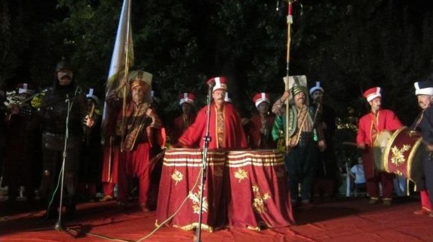 &Ouml;zdilek&rsquo;ten Muhteşem Final