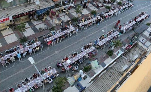 Saruhanlı’da 2 Bin Kişilik İftar