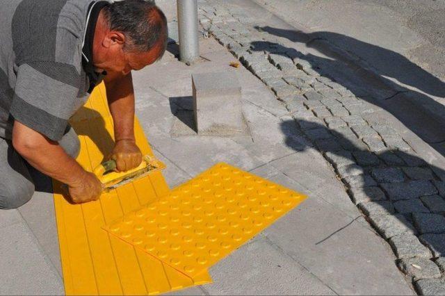 Seydişehir’de Görme Engelliler Için Yürüme Şeridi 1