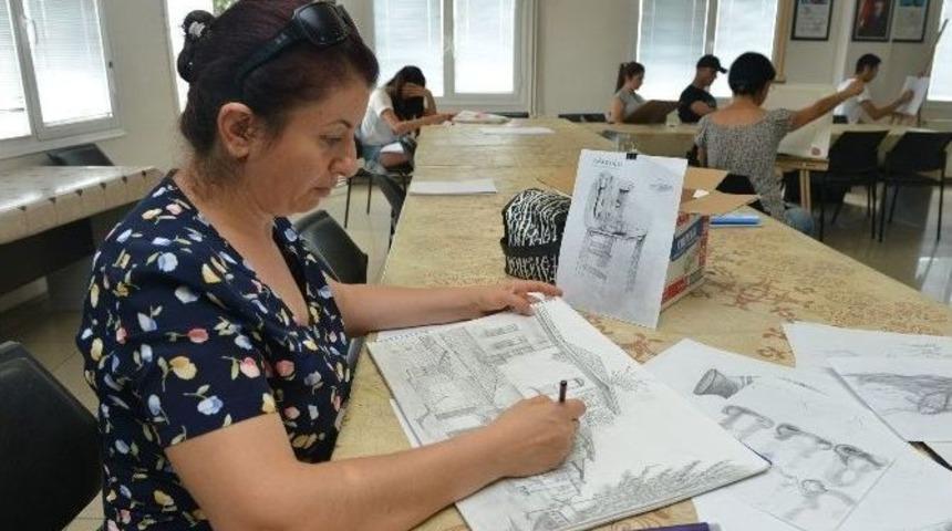 &Ccedil;iğli'de Yaz D&ouml;nemi Kursları Başladı