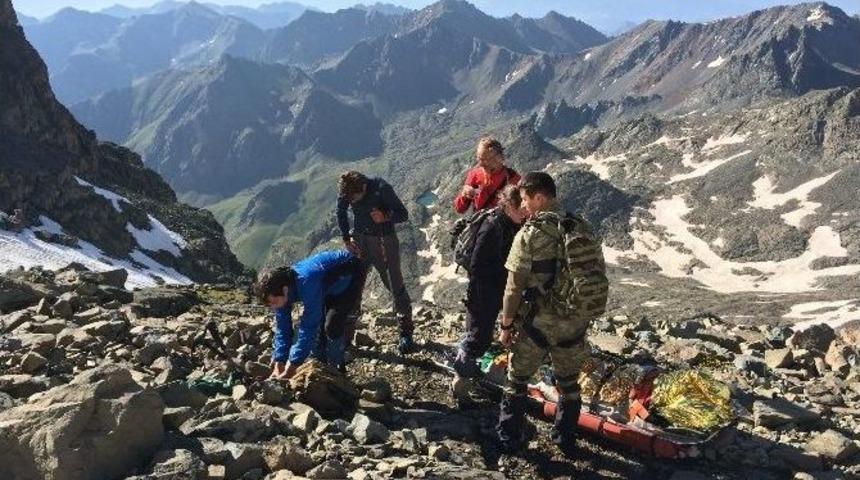 Tsk'dan Kurtarma Faaliyetlerine Destek