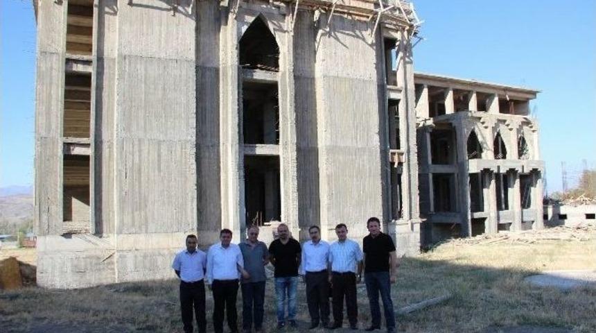Suşehri&rsquo;nde Anadolu Lisesi İhalesi Yeniden Yapıldı