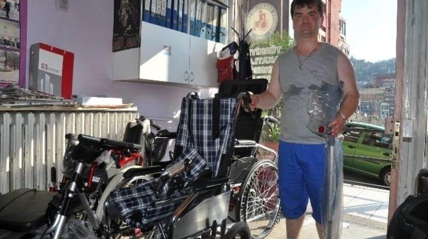 İşsizlik Maaşıyla Engellilere Yardım Etti, Parasız Kaldı