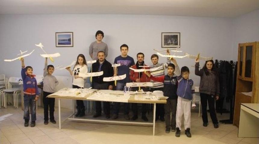 Gen&ccedil;lik Merkezlerinde Yok Yok