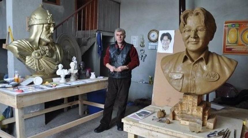 Heykeltıraş Murat Alınak: