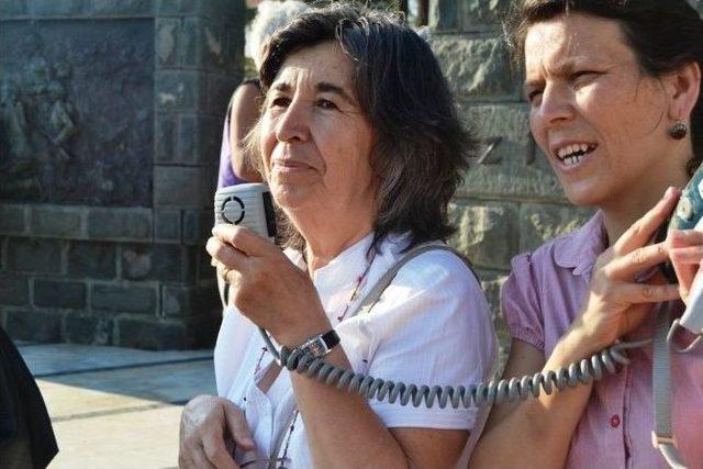 Ayvalık&rsquo;ta Kadın Cinayetlerine Kadınlardan Tepki 2