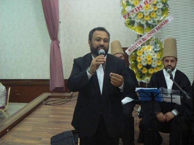 Boz&uuml;y&uuml;k Mevlana Derneği İftar Yemeği Verdi 1