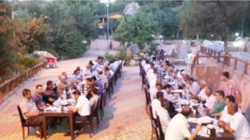 Ak Parti&rsquo;ye Dev Katılım Yapılacak