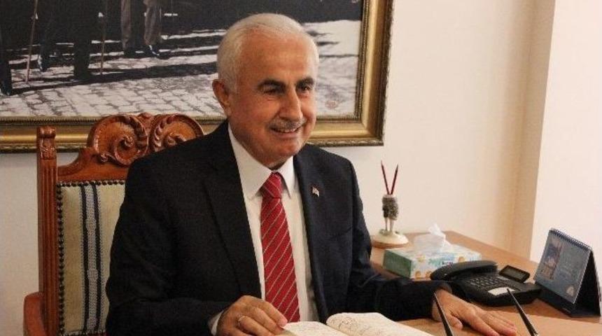 Edirne G&ouml;n&uuml;ll&uuml;leri Derneği, Vali Şahin&rsquo;i Ziyaret Etti