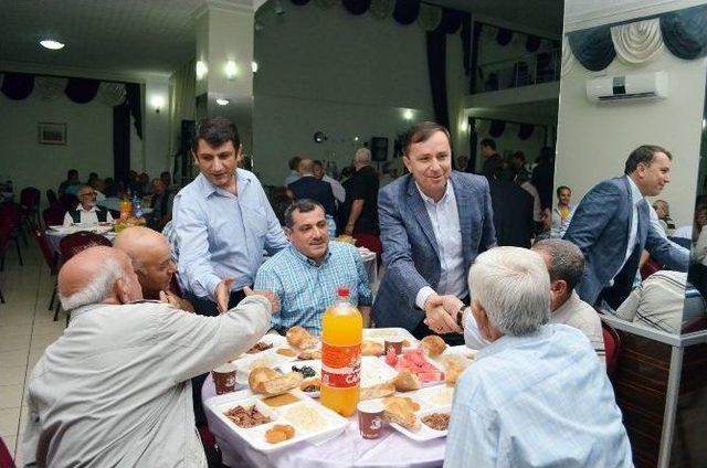 Ak Parti Alaca Teşkilatından İftar Yemeği 2