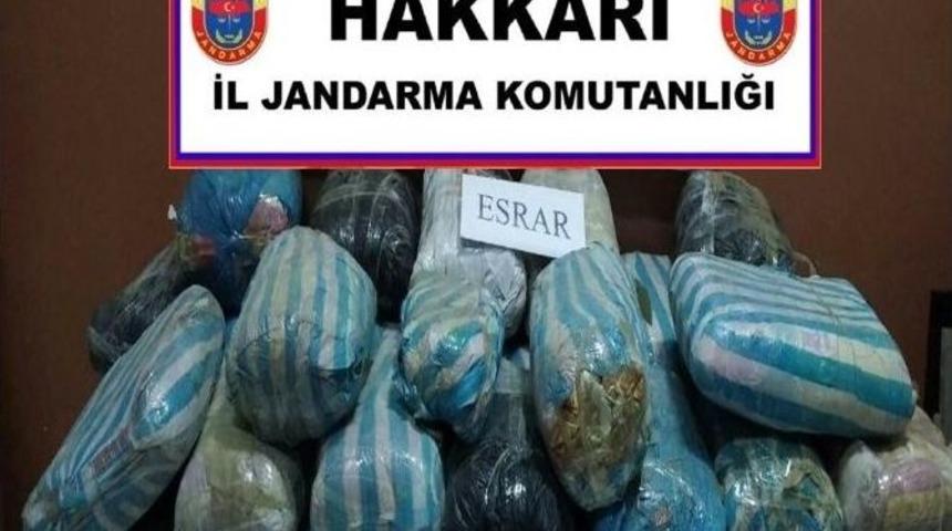 Hakkari'de 146 Kilo Uyuşturucu Ele Ge&ccedil;irildi