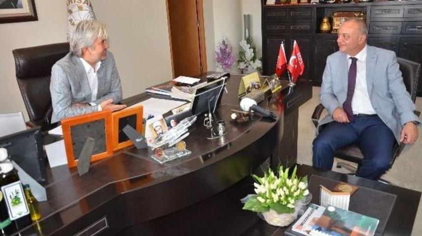 Başkan Erg&uuml;n'den Akhisar Belediyesi'ne Ziyaret