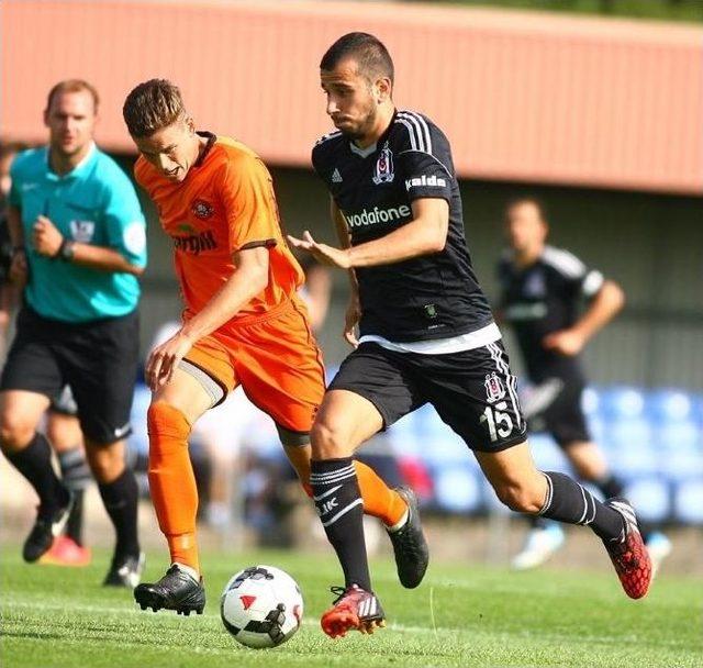 Beşiktaş Hazırlık Maçında Hereford United'ı 6-0 Yendi