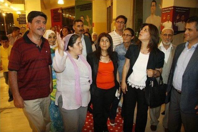 Demirtaş’ın Seçim Bürosu Açıldı 2