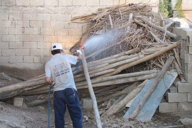 Araban da Haşerelere Karşı İlaçlı Mücadele 1