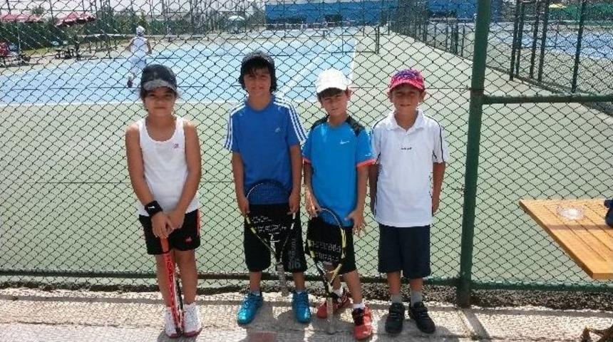 Tenis Yaz Kupasında Ak&ccedil;akoca Adı