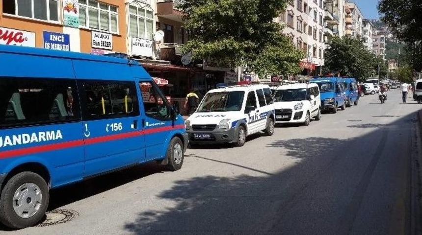 Polisin Sekiz Yaşındaki &Ccedil;ocuğu Taciz Ettiği İddiası