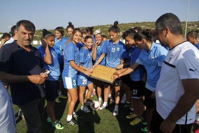Konak Belediyespor Hedefe Kilitlendi 1