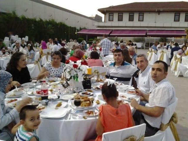 Sağlık-sen&rsquo;den Başbakan Erdoğan&rsquo;a Destek 1