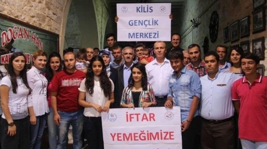 Kilis Gen&ccedil;lik Merkezi İftar Programı D&uuml;zenledi