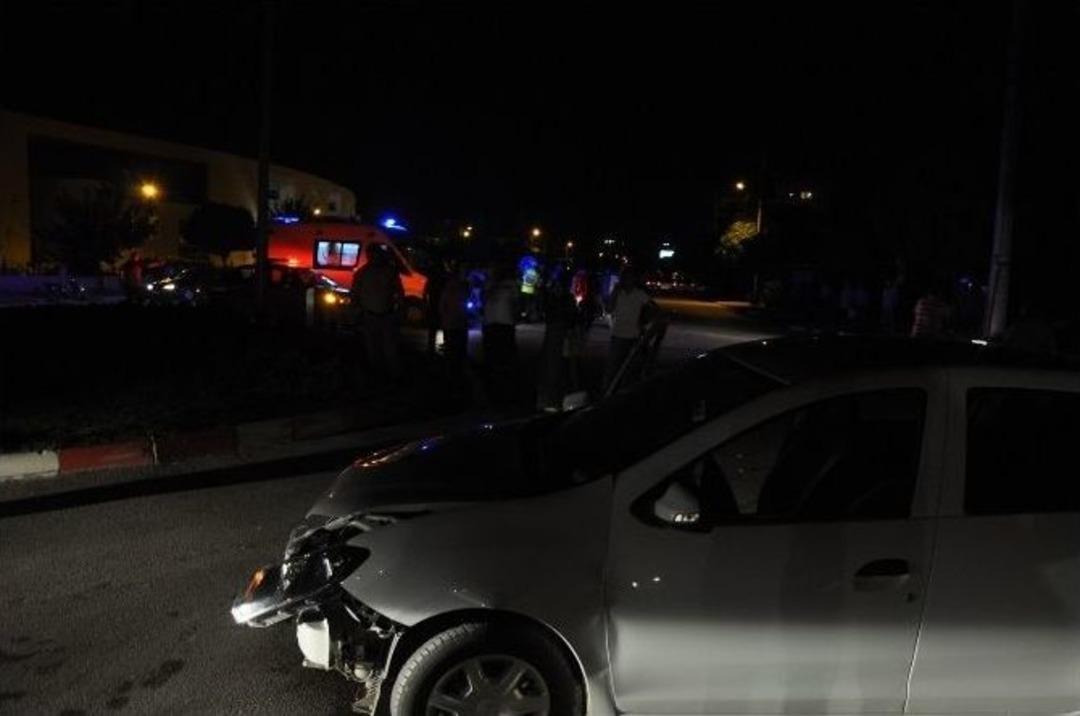 İneg&ouml;l'de Kaza: 2 Yaralı