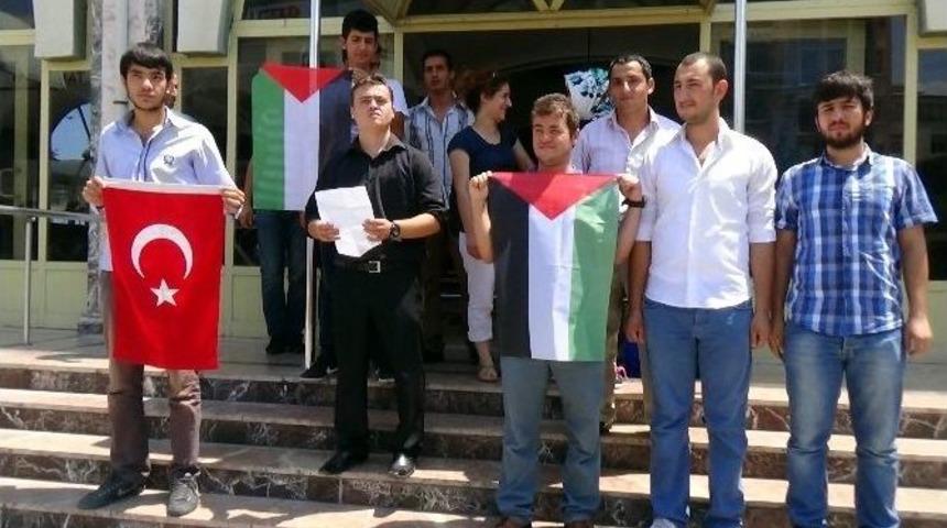 Asya Akıncılar Derneği İsrail'i Protesto Etti