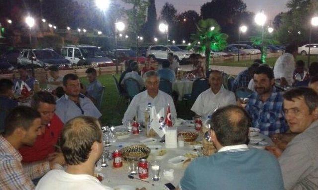 Başak Traktör Ailesi İftarda Bir Araya Geldi