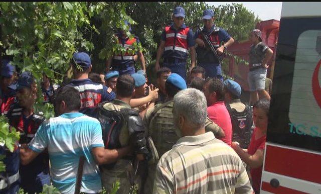 Kredi borcundan dolayı evleri satılan aile, tahliyeye direndi