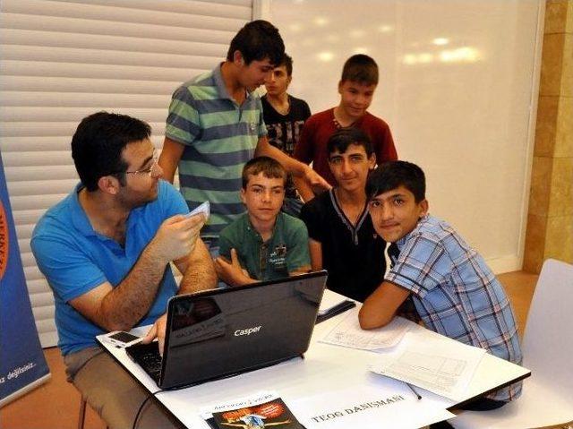 Forum Gaziantep&rsquo;ten Eğitime Destek 1