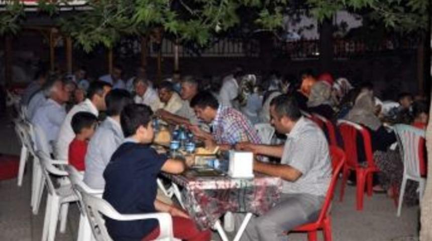 Tut Kaymakamlığı'dan Şehit Yakınları Ve Gazilere İftar