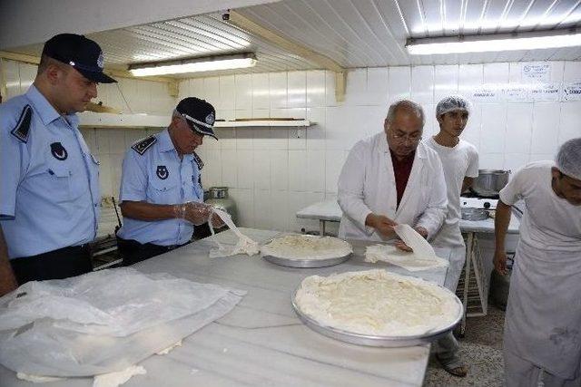 Şahinbey Zabıtasından Bayram Denetimi 1