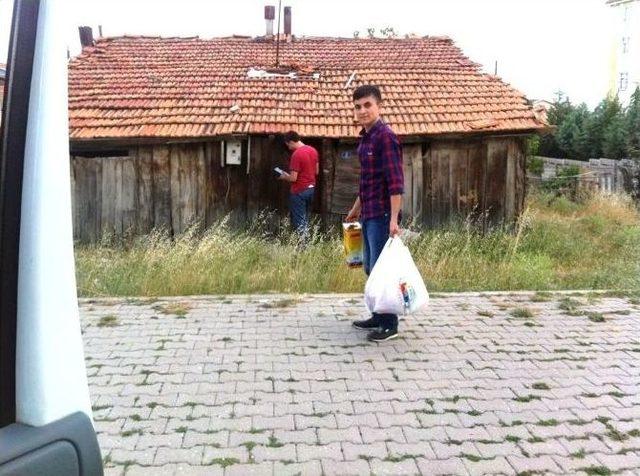 700 Aileye Gıda Yardımı 1