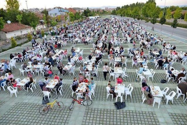 Sazova Mahallesinde İftar Sevinci 1