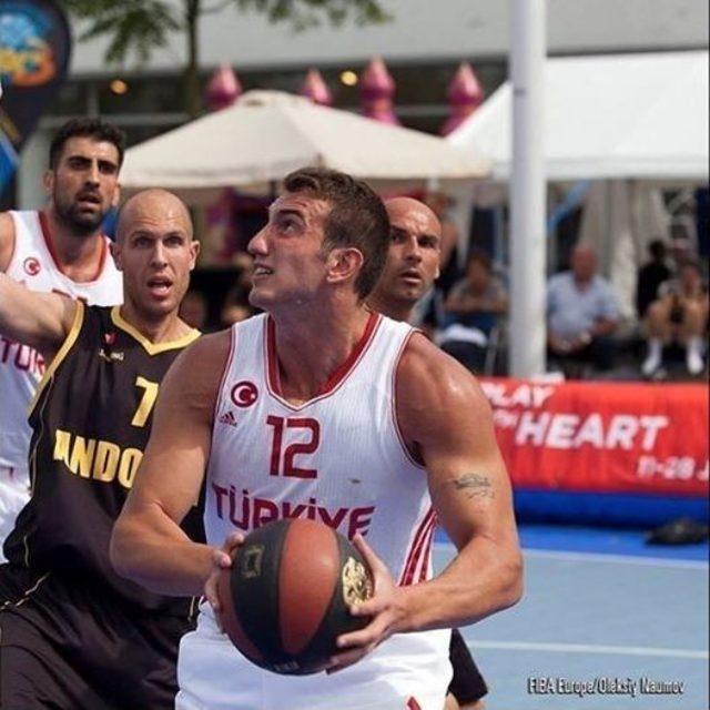 Bilecik Belediyesporlu Basketbolcunun Milli Heyecanı 2