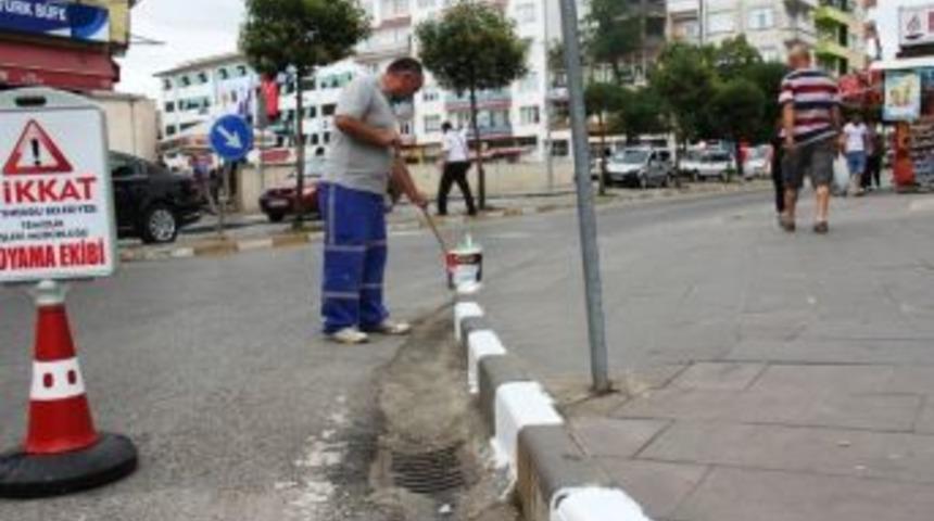 Ordu&rsquo;da Kaldırımlar Mor Beyaz