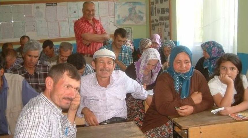 K&ouml;yl&uuml;ler Kadınlı Erkekli Hijyen Eğitimine Katıldı