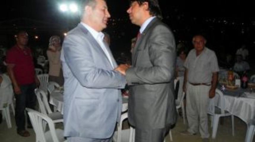 Başkan Demirağ, Mhp'nin İftarına Katıldı