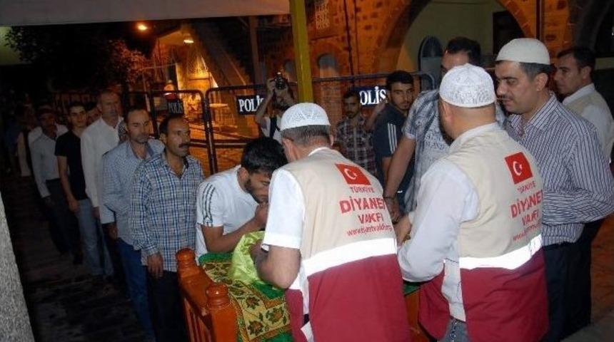 Siverek&rsquo;te Sakal-ı Şerife Yoğun İlgi