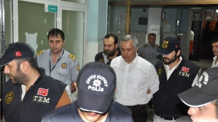 Eski İstanbul Emniyet M&uuml;d&uuml;r Yardımcı Yurt Atay&uuml;n İle Eski Asayiş Şube M&uuml;d&uuml;r&uuml; Ertan Er&ccedil;ıktı Sağlık Kontrol&uuml;ne Getirildi