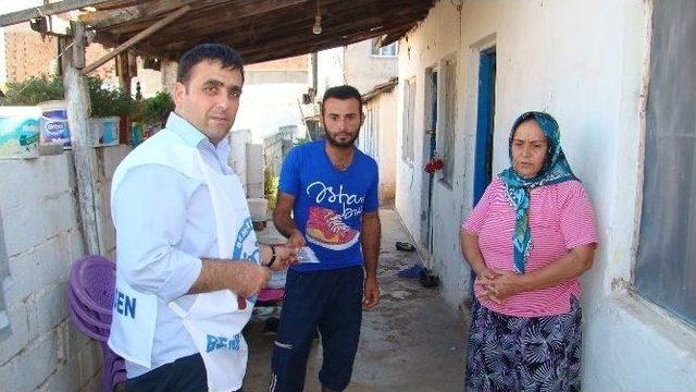 Bem Bir-sen'den Suriyeli Sığınmacılara Gıda Çeki