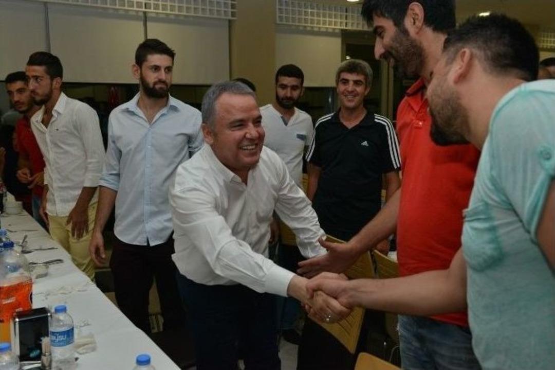 B&ouml;cek&rsquo;ten Şehit Aileleri, Gaziler Ve Yakınlarına İftar
