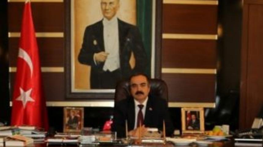 Vali Coş&rsquo;tan 10 Aralık D&uuml;nya İnsan Hakları G&uuml;n&uuml; Mesajı