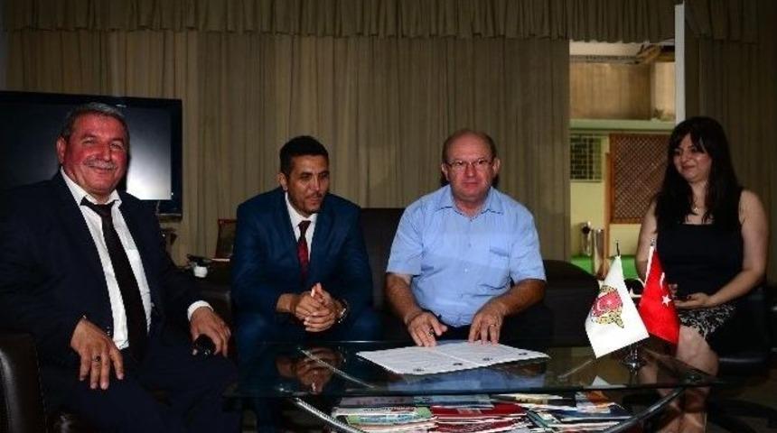 Amerikan K&uuml;lt&uuml;r Kolejleri'nden Gazeteci &Ccedil;ocuklarına Y&uuml;zde 40 İndirim