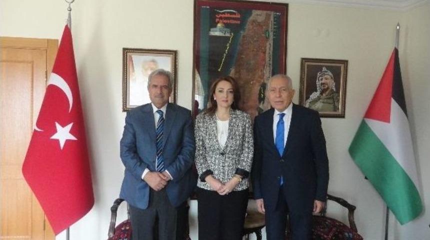 Filistin B&uuml;y&uuml;kel&ccedil;ilği'ndeki Zirveye Atasoy Da Katıldı