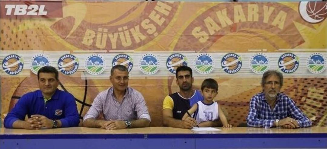 Deneyimli Pivot Ekmen B&uuml;y&uuml;kşehir&rsquo;de